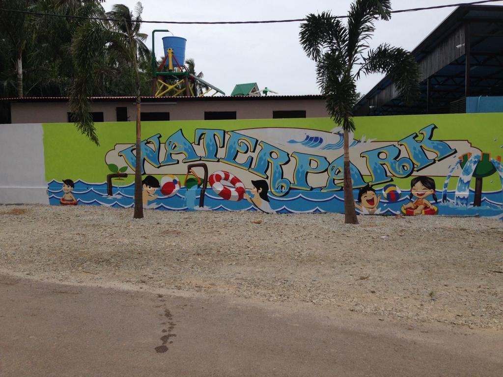 Hs Farm Waterpark Hotel Muar Exterior foto